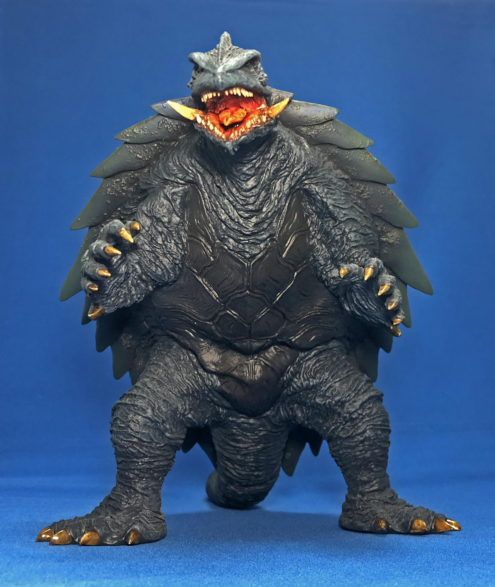 海洋堂 20cmシリーズ『ガメラ 1999』 完成 | NegativeMindException