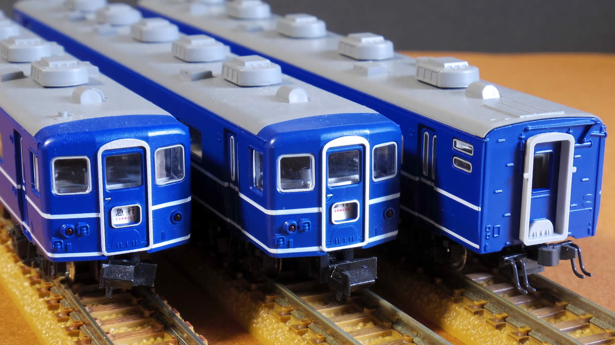 お昼のブルトレ、KATOの国鉄14系客車(旧製品)もゲットしていた