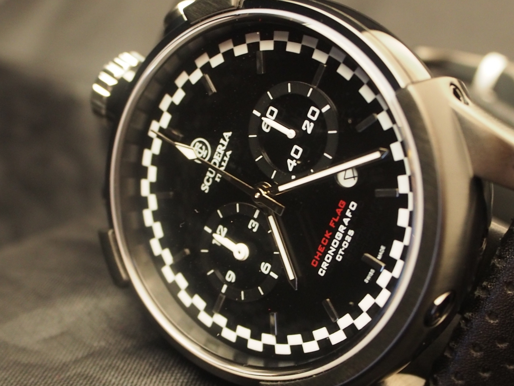 さりげなく存在感を放つ 「CT スクーデリア チェックフラッグ CS10135