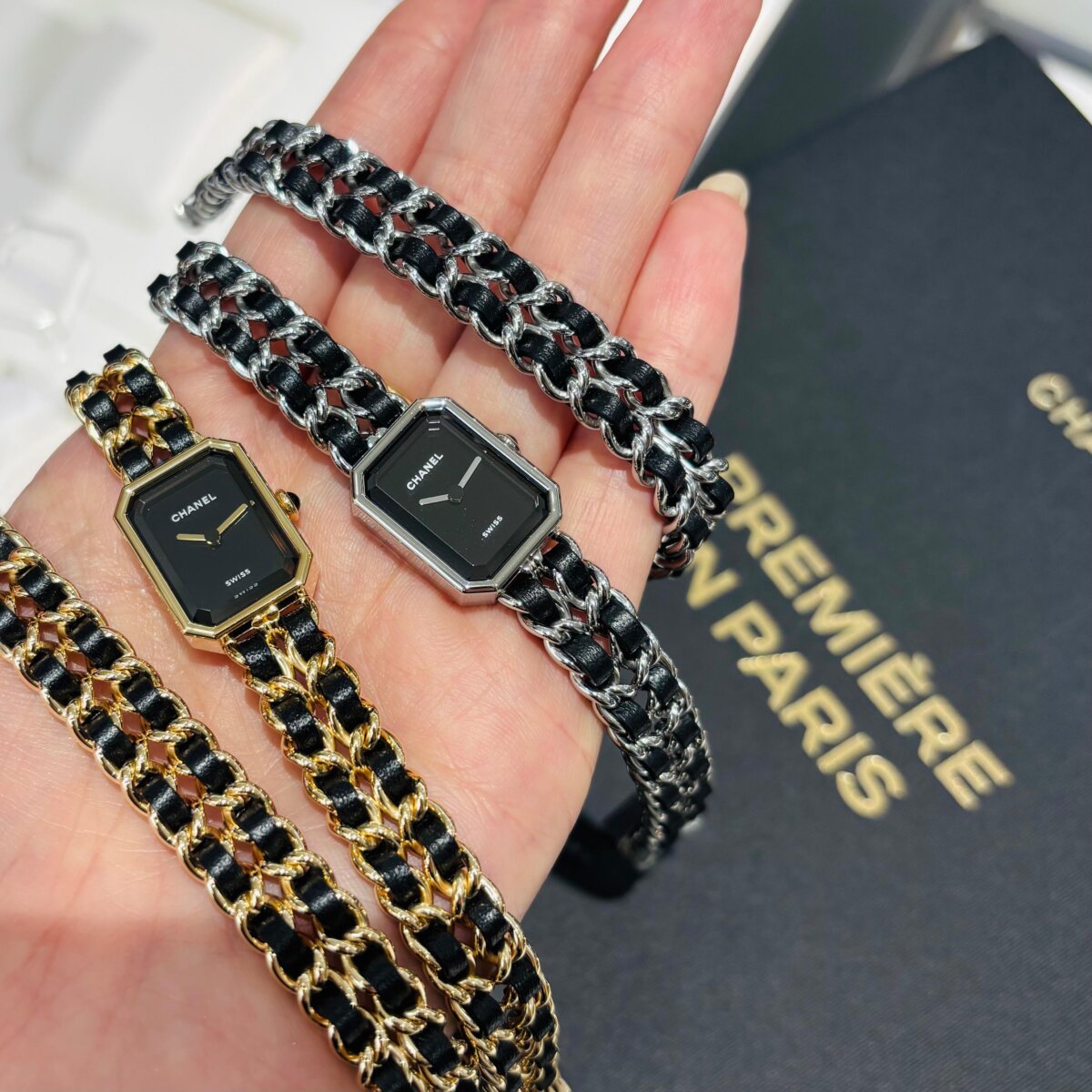 シャネル 】最新モデル入荷のご案内「プルミエール アイコニック