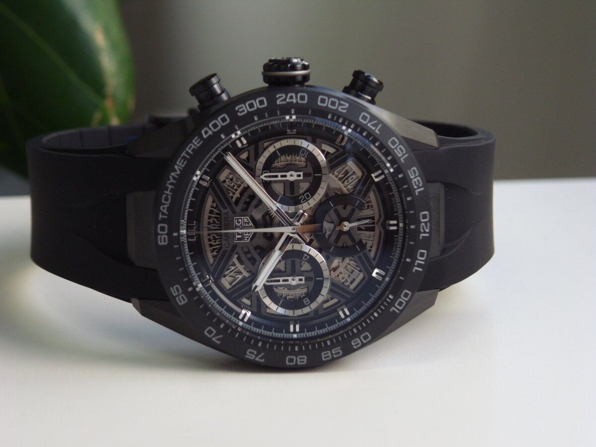 徹底レビュー】タグ・ホイヤー カレラ クロノグラフ エクストリーム