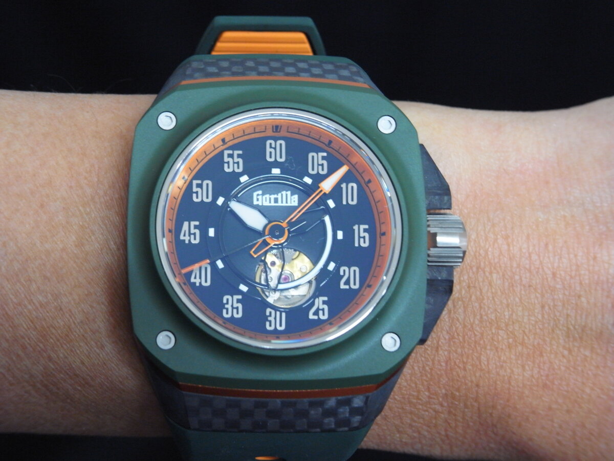 世界限定500本、Gorilla（ゴリラ） 「ファストバック GT