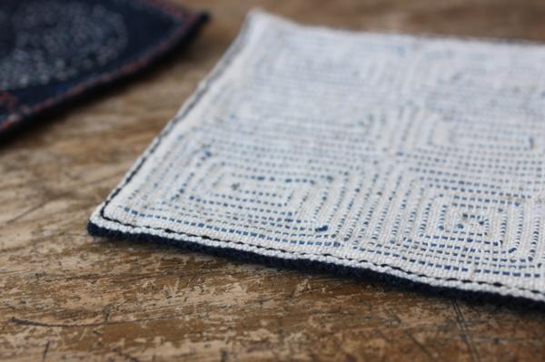 HPE ラオス・レンテン族の豆敷 | カモシカ雑貨店 ブログ