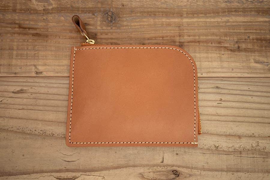 エイジング開始！土屋鞄の『ナチューラ ヌメ革 Lファスナー』購入