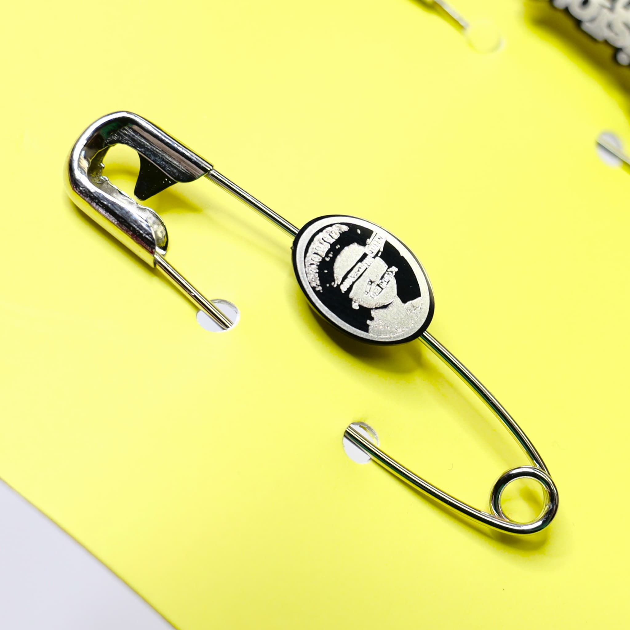 ITEMS｜ブラックマーケット｜名古屋の革ジャン取扱専門店｜Lewis