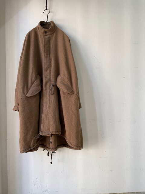 kaval / blanket stitched stand collar coat 