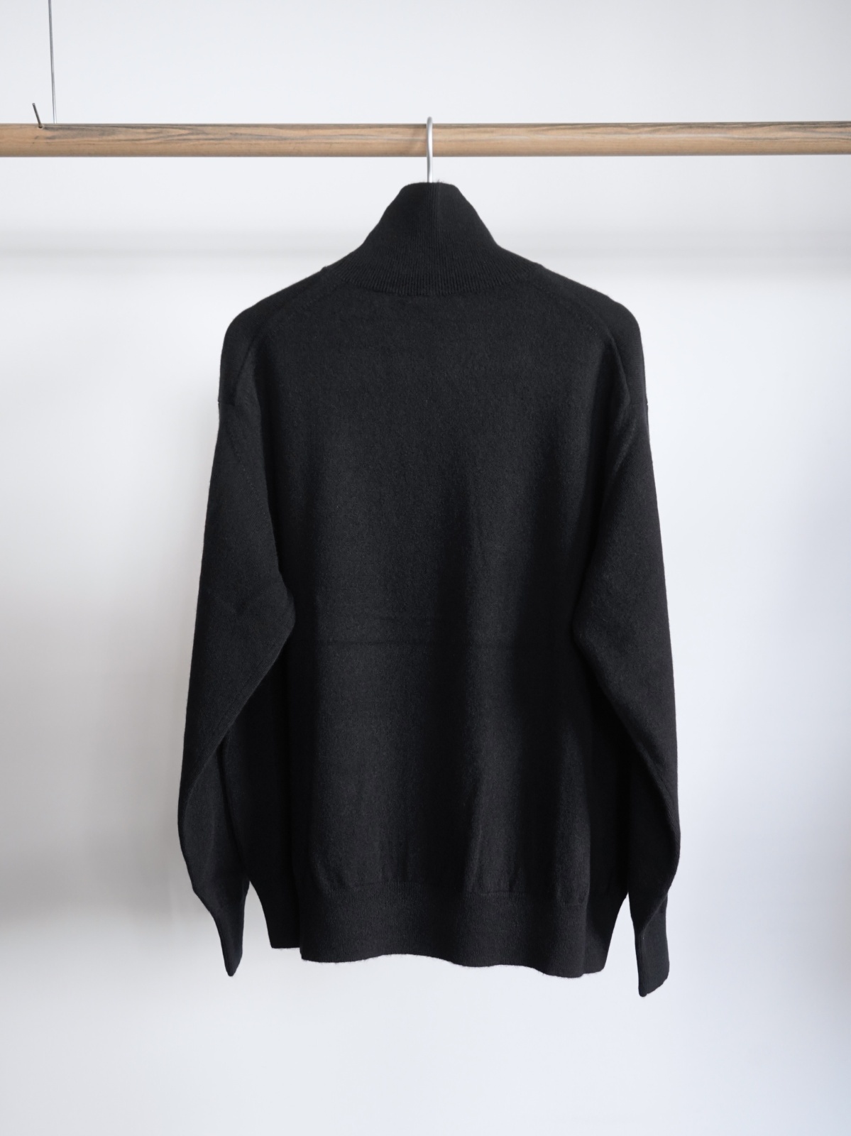 AURALEE」 BABY CASHMERE KNIT TURTLE