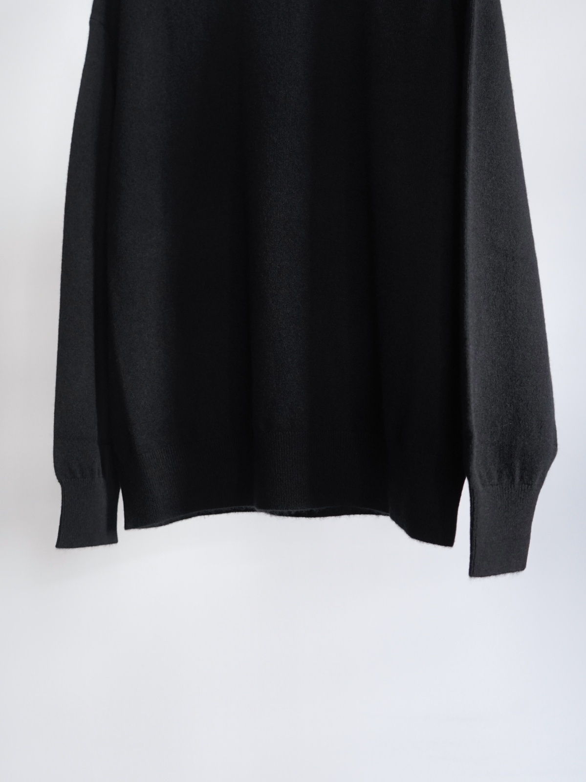 AURALEE」 BABY CASHMERE KNIT TURTLE