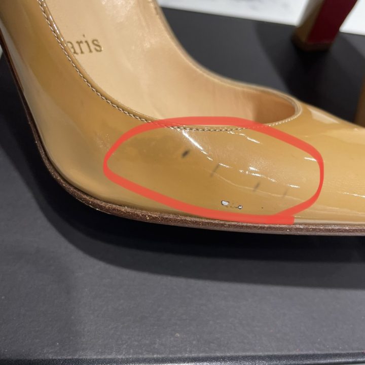 心斎橋店にてクリスチャン ルブタン エナメルパンプスを買取させて頂き