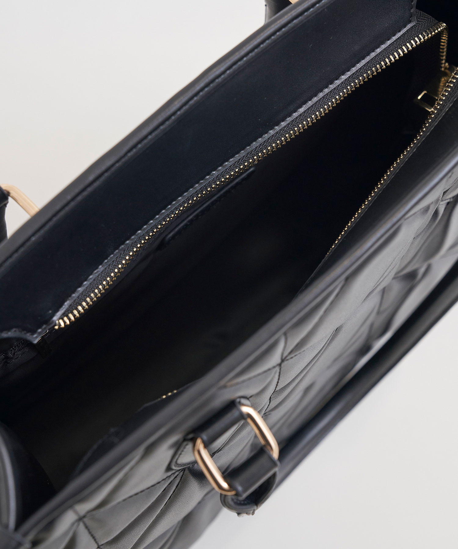 受注予約】quilting tote M – BUNNY APARTMENT