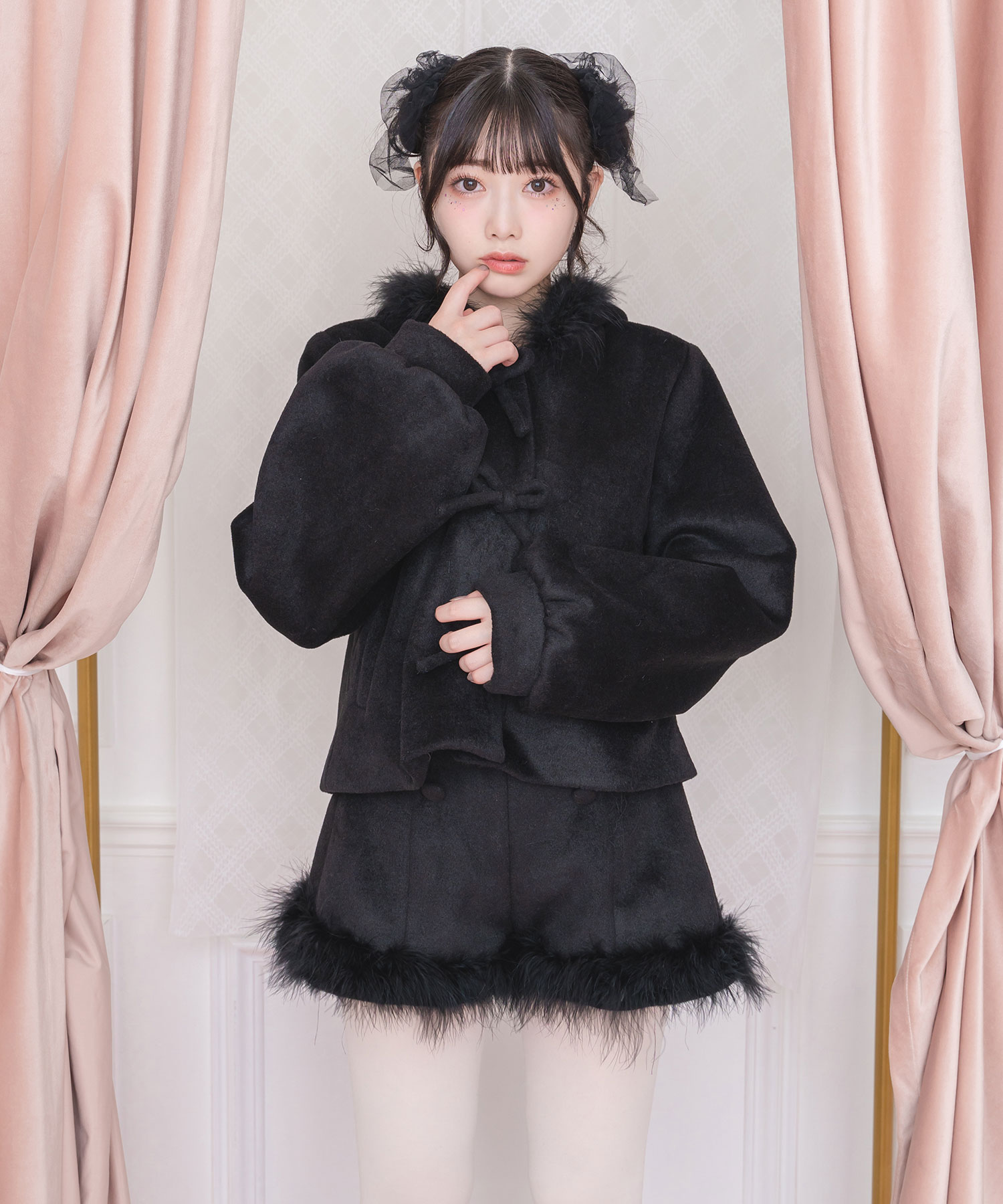 トリプルリボンフェザーフードショートコート – BUNNY APARTMENT