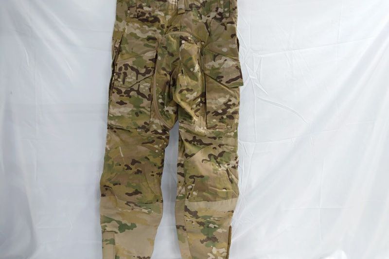 中古 通販 「Crye Precision G1 コンバットパンツ 34R マルチカム 実物