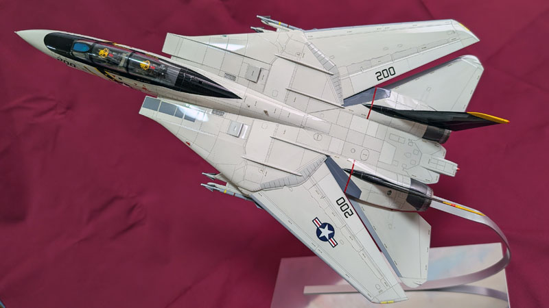 タミヤ 1/48 F-14A トムキャット：VF84 ジョリーロジャース | 飛行状態