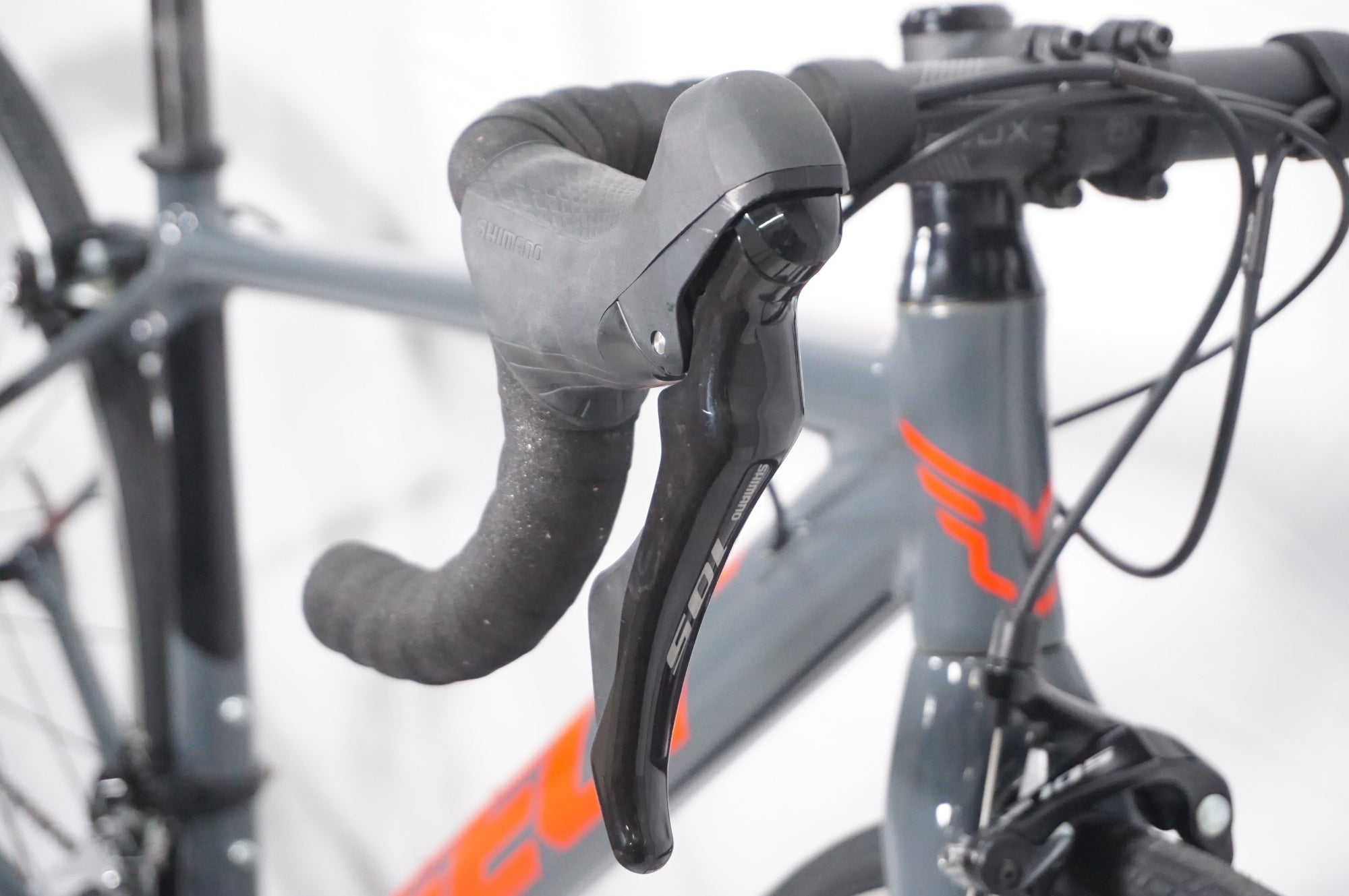 FELT 「フェルト」 FR30 2020年モデル ロードバイク / AKIBA店