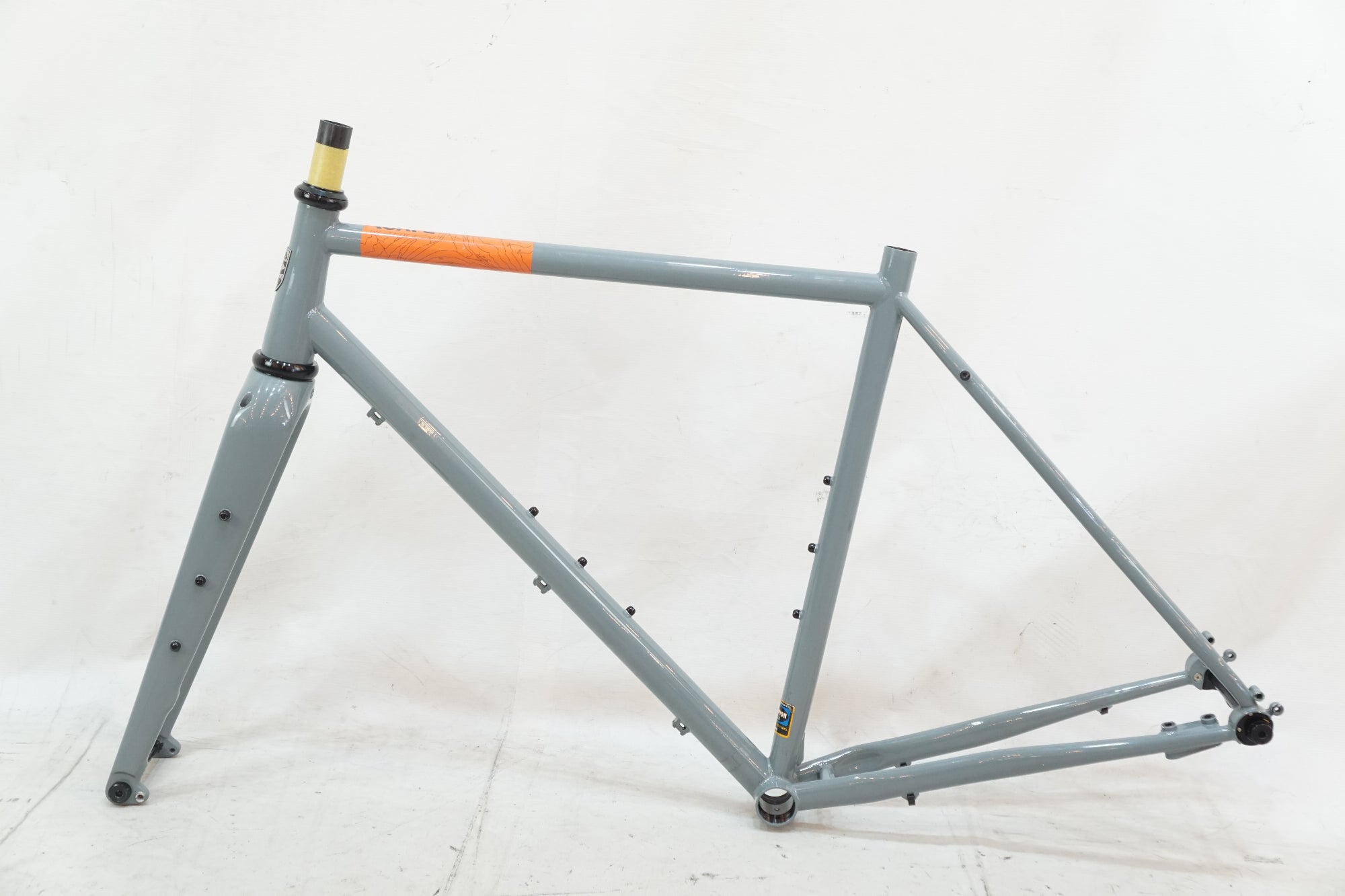 DAVOS 「ダボス」 D-604 2023年モデル フレームセット / バイチャリ