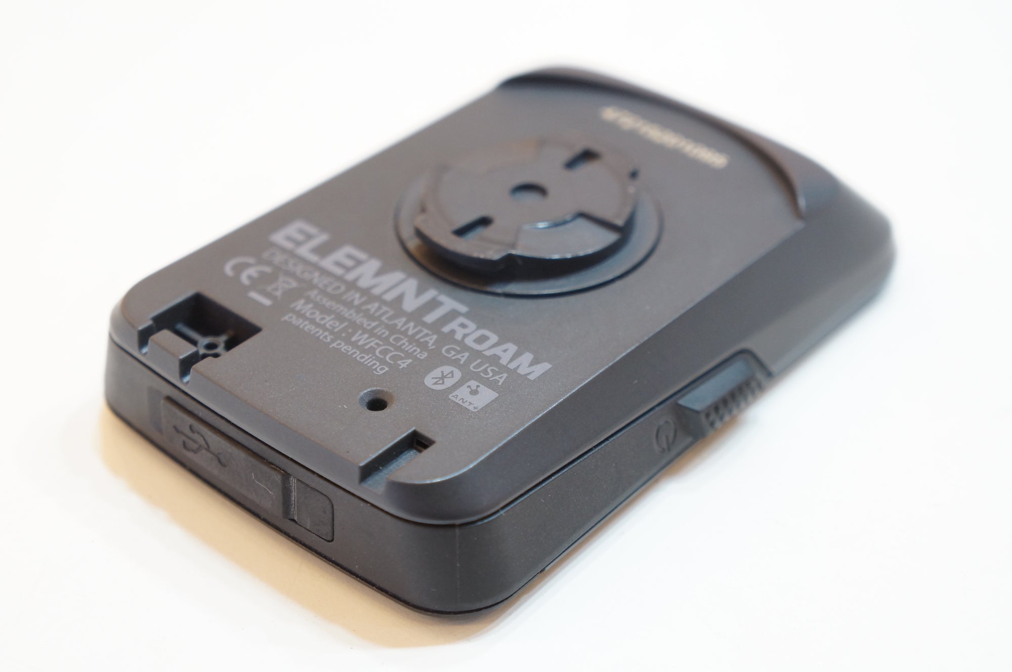 WAHOO 「ワフー」 ELEMNT ROAM WFCC4 サイクルコンピューター