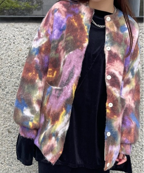 Ameri（アメリ）の「UND TEXTURE ART FLOWER KNIT CARDIGAN