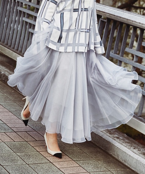 LA BELLE ETUDE（ラベルエチュード）の「一つリボンElla（スカート