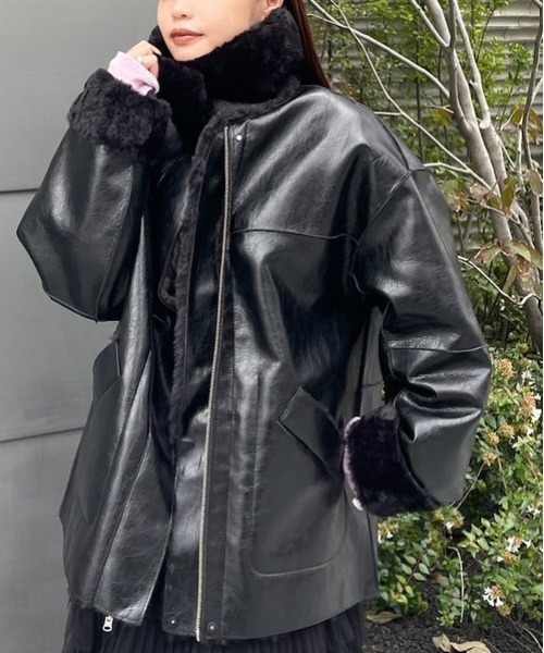 Ameri（アメリ）の「UND REVERSIBLE BONDING JACKET（ライダース