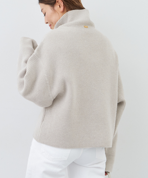 Deuxieme Classe（ドゥーズィエムクラス）の「BLANC アゼ