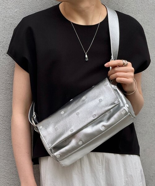 本革》ドットボディバッグ（ショルダーバッグ）｜BEARDSLEY