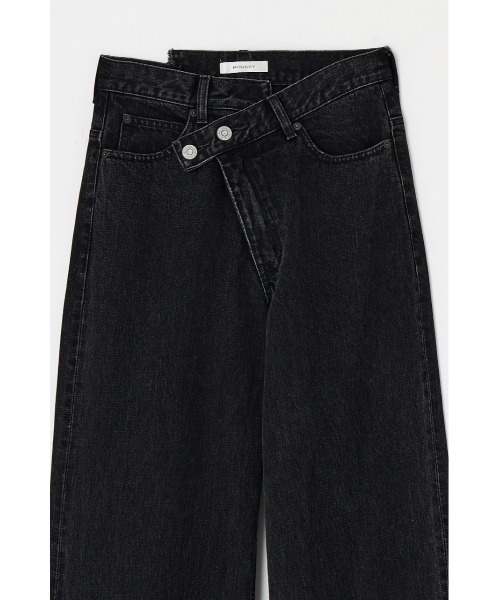 CROSS WAIST WIDE STRAIGHT / クロスウエストワイドストレート（デニム