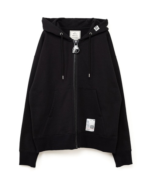 Maison MIHARA YASUHIRO（メゾンミハラヤスヒロ）の「Enlarged Zipper