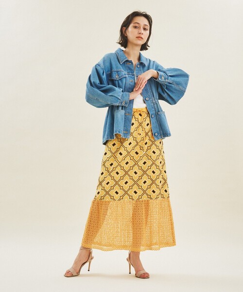 GRACE CONTINENTAL（グレースコンチネンタル）の「ツイードデニム