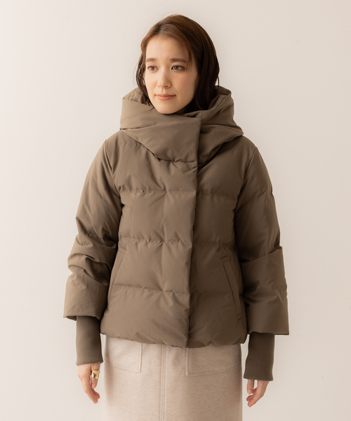 abahouse mavie（アバハウスマヴィ）の「袖リブシームレスダウン