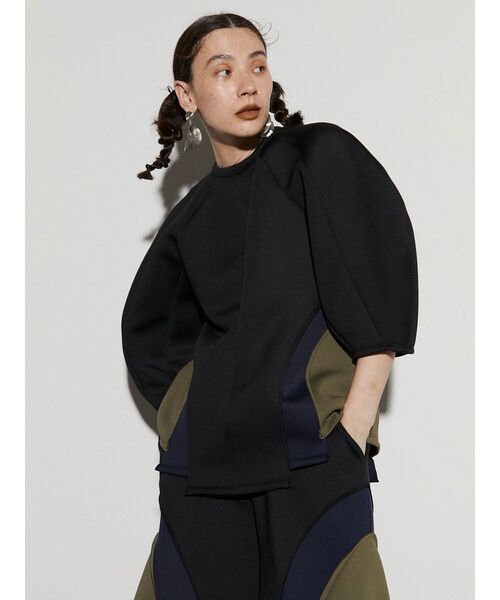 UN3D.（アンスリード）の「スライドカットトップ（Tシャツ/カットソー