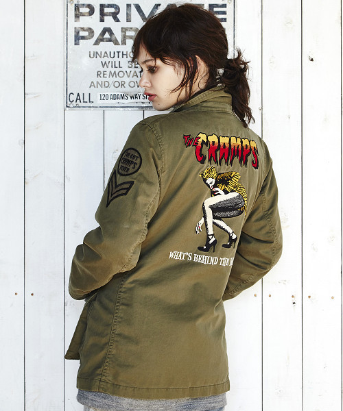 HYSTERIC GLAMOUR（ヒステリックグラマー）の「CR/WHAT'S BEHIND THE