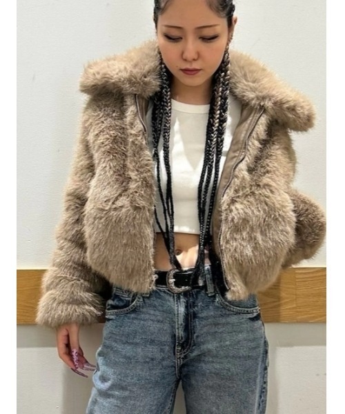 GAP（ギャップ）の「クロップド フェイクファージャケット（その他