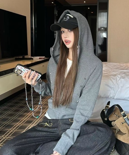 セール】Y2K スタッズ付き ダブルジップパーカー フィンガーホール付き