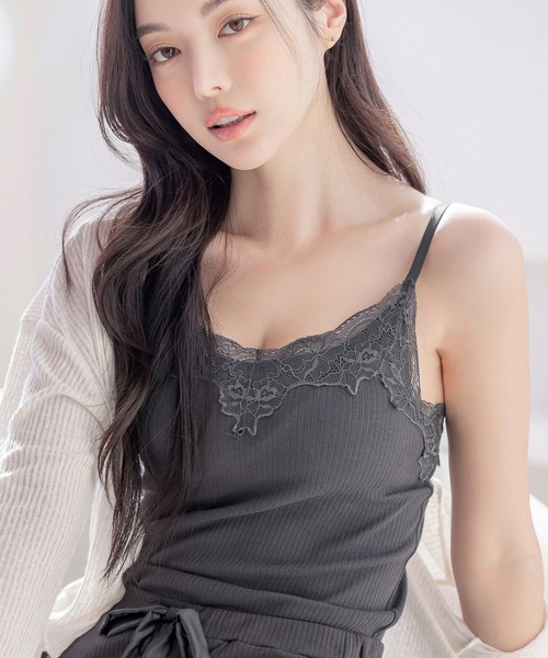 セール】【200万枚突破！】おしゃれもブラもね。BRAmoneなら一枚で