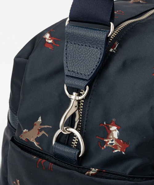 russet（ラシット）の「キャリーバッグに乗せられるトラベルボストン