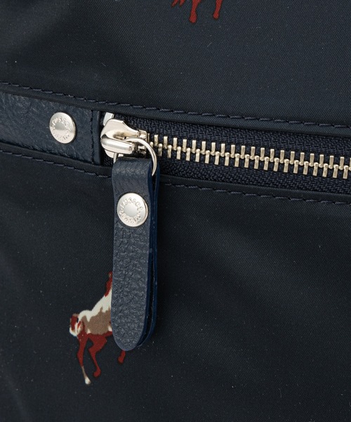 russet（ラシット）の「キャリーバッグに乗せられるトラベルボストン