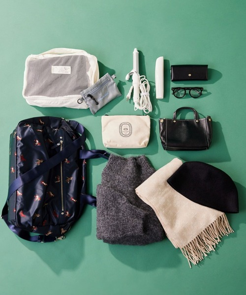 russet（ラシット）の「キャリーバッグに乗せられるトラベルボストン