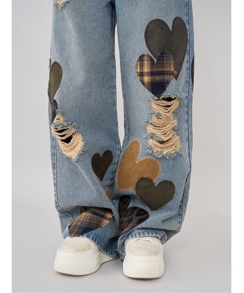 Darich（ダーリッチ）の「ランダムハートパッチワークデニムパンツ