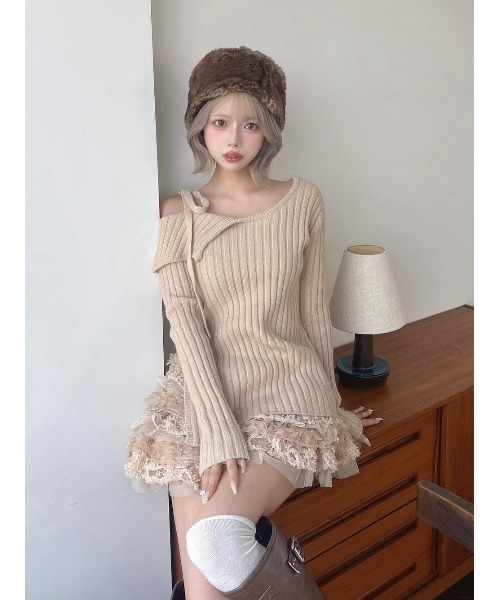 Darich（ダーリッチ）の「ランダムフリルニットセットアップ