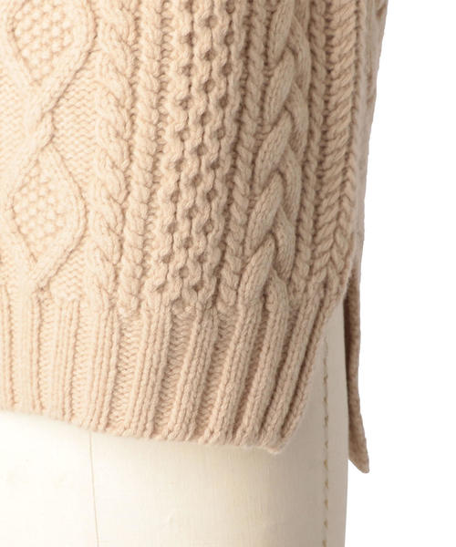 Drawer（ドゥロワー）の「Drawer アラン編みミンクパッチカーディガン