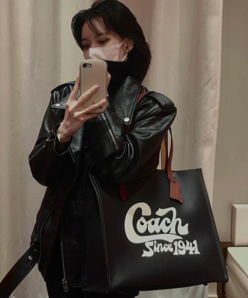 COACH（コーチ）の「リレー トート・コーチ グラフィック（トート