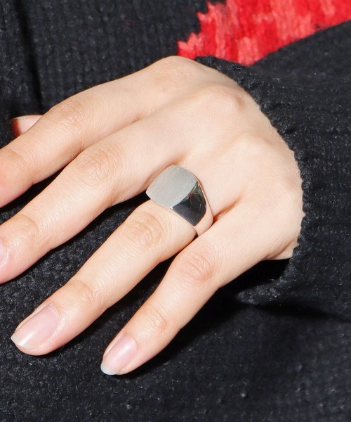 TOM WOOD（トムウッド）の「TOMWOOD/トムウッド Cushion Satin