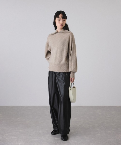 ADAM ET ROPE'（アダムエロペ）の「カシミア混ZIPタートルネックプル