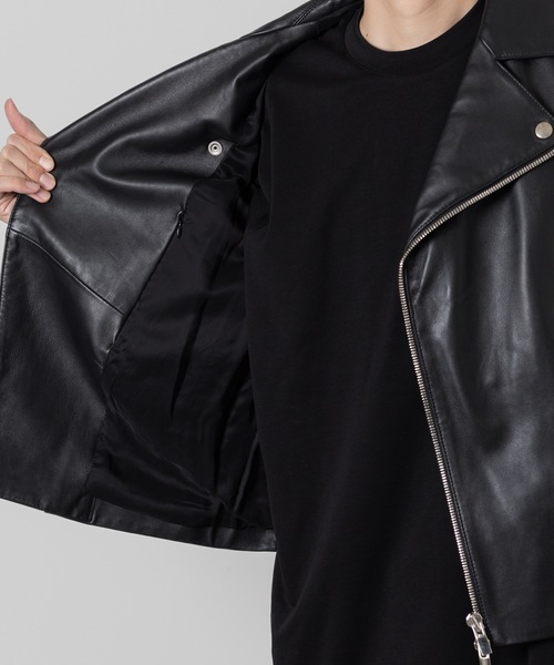 ATTACHMENT（アタッチメント）の「シープレザー ダブルライダース