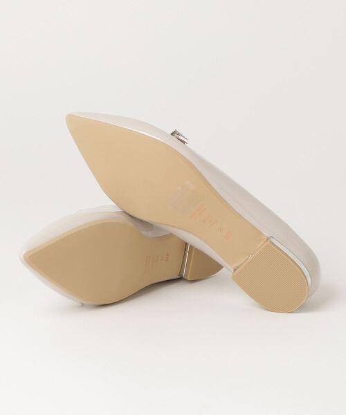 セール】ビジューバックルストラップ ポインテッドトゥエナメル