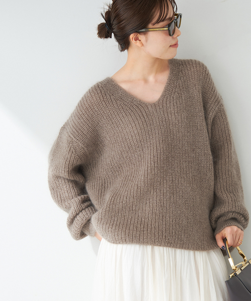 plage（プラージュ）の「キッドモヘヤ カタアゼ Vネックプルオーバー