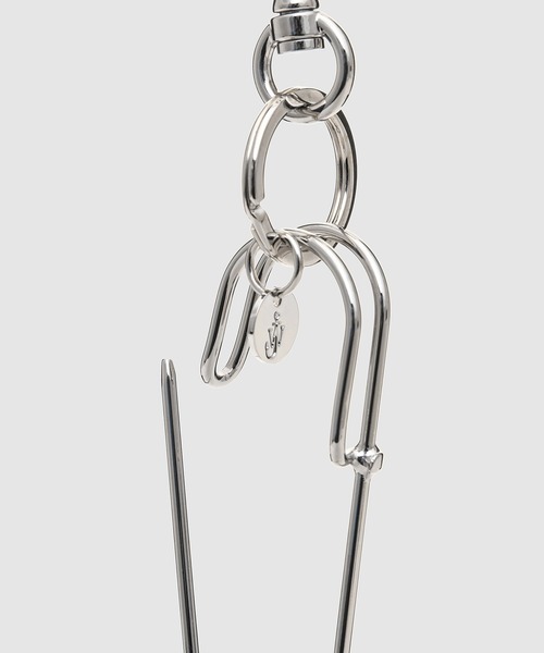 JW Anderson（ジェイダブリューアンダーソン）の「キーリング