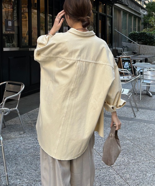 DouDou（ドゥドゥ）の「【新色追加】ダメージデニムシャツ（シャツ