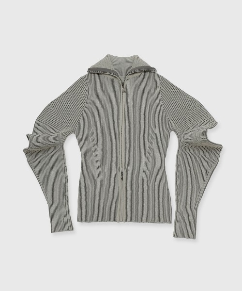 JOSE MOON（ジョゼムーン）の「ESCARGOT SLEEVE KNIT/エスカルゴ