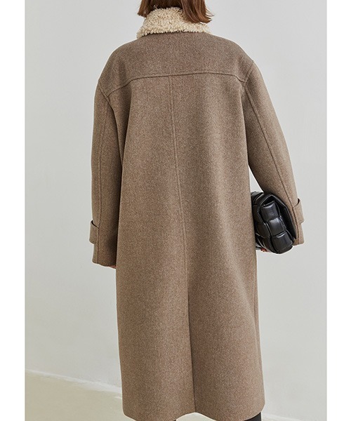 Fano Studios（ファノ ストゥディオズ）の「ボアカラー ダッフルコート